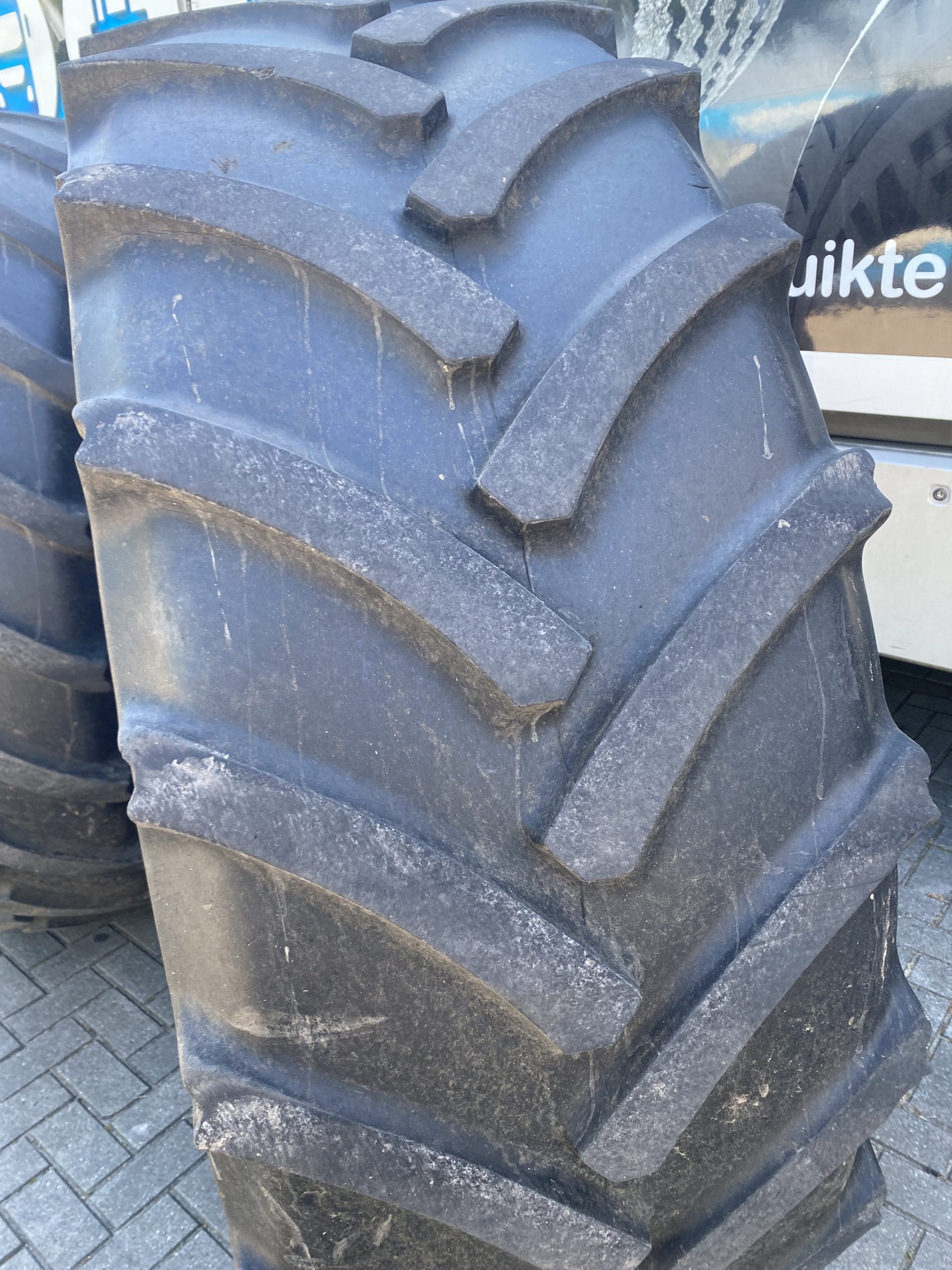 Mitas 650/65R42 AC65