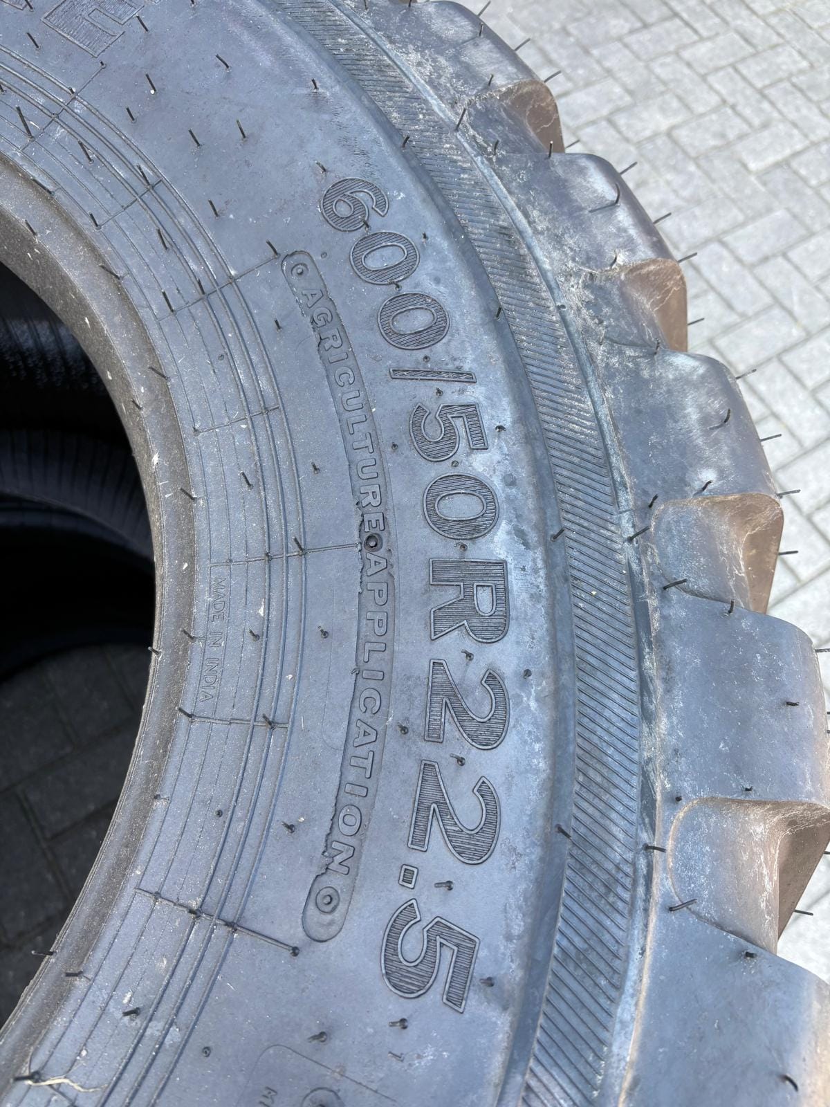 Alliance 600/50R22.5 Flotation Radial 885