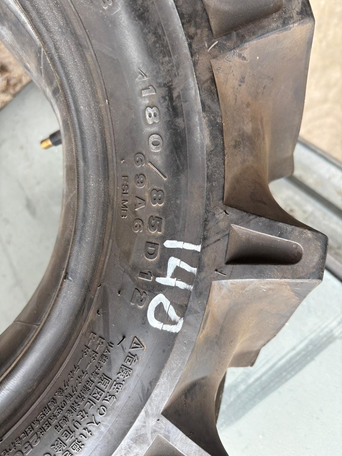 BRIDGESTONE 180/85D12 FARM SERVICE LUG-M